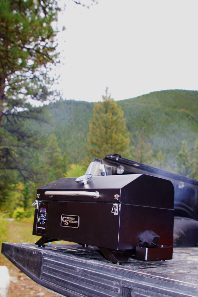 COUNTRY SMOKERS TRAVELER TABLETOP PELLET GRILL